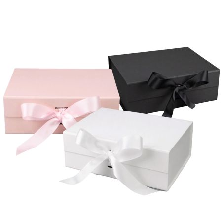 Cutie cadouri cu inchidere magnetica, 33x27x12 cm, Gift