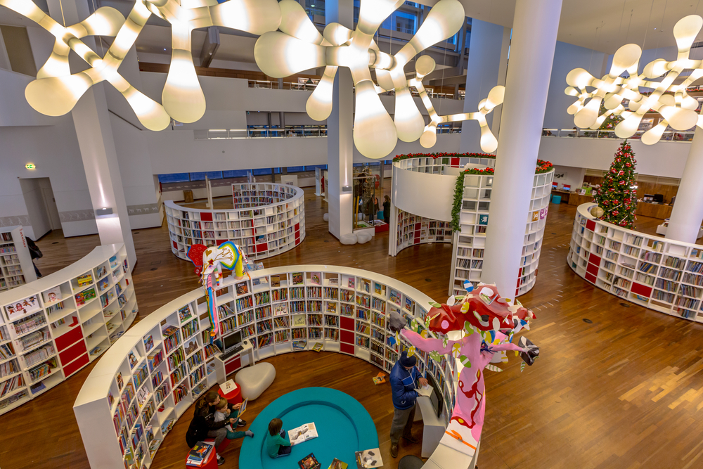Amenajarea bibliotecii scolii  - Office Direct