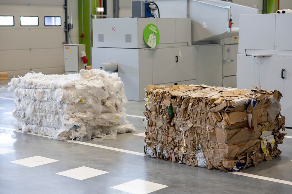 Reciclarea hartiei: avantaje si cum reducem consumul de hartie - Office Direct