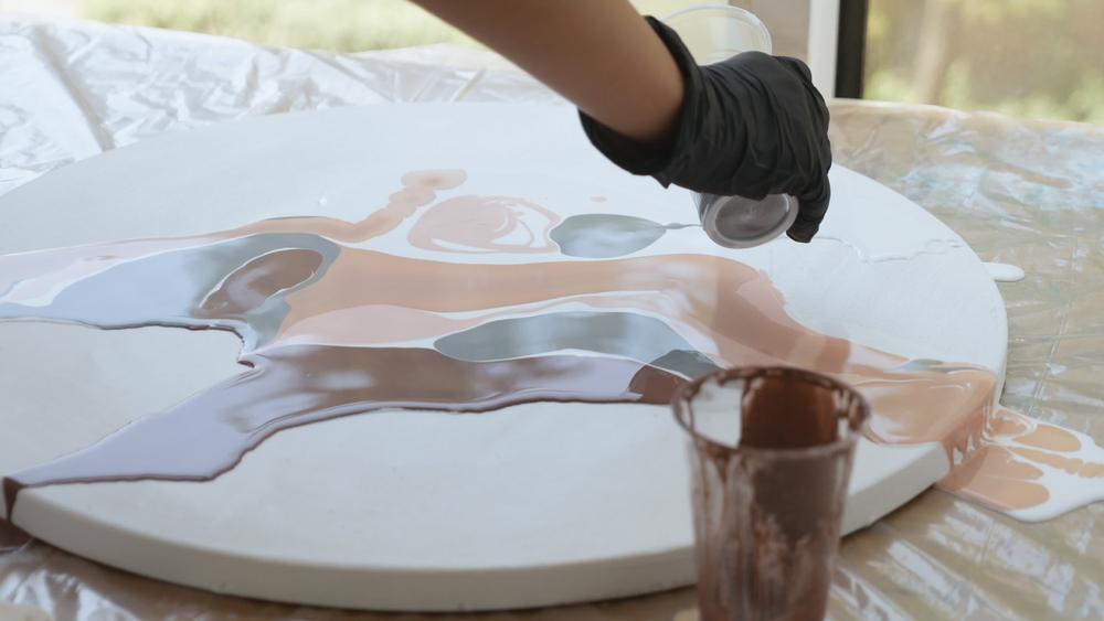 Tehnica pouring: ghid pentru incepatori- Office Direct