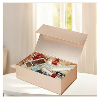 Cutie cadouri cu inchidere magnetica, 20x18x8 cm, Natural Collection Gold