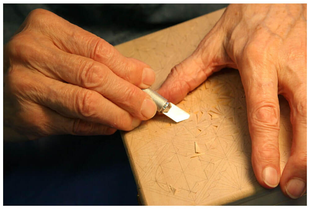 Set cuttere pentru craft DELI, 16 buc